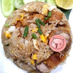 ข้าวผัดหมูกรอบขุนช้าง
