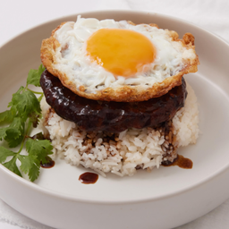 Thai style Moo-Ping and fried egg