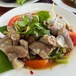 ยำไส้อ่อน