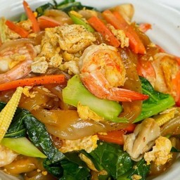 ผัดซีอิ๊วกุ้ง