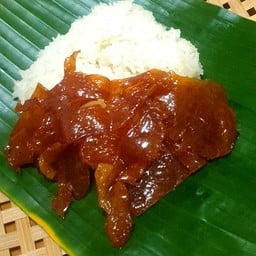ข้าวเหนียวหน้าหมูเค็ม