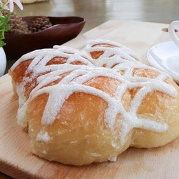 ขนมปังเนยสดน้ำตาล