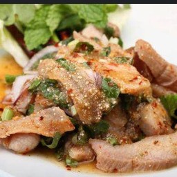 น้ำตกหมู