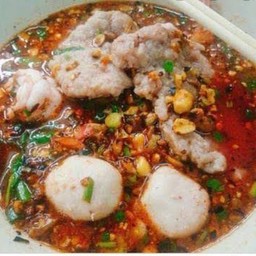 เกาเหลาต้มยำหมูรวม