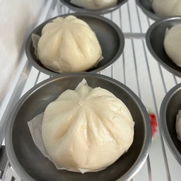 ซาลาเปา ไส้หมูสับ