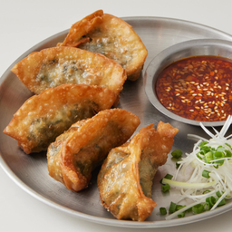 Gyoza Spinach (Fried ทอด)
