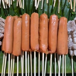 ไส้กรอกหมูหนังกรอบ