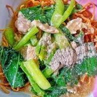 หมี่กรอบราดหน้า