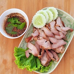 คอหมูย่าง อร๊อย อร่อย
