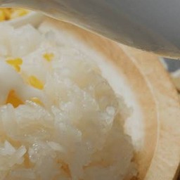 ข้าวเหนียวมูน ข้าวขาว ครึ่งกิโล พร้อมกะทิ ถั่ว