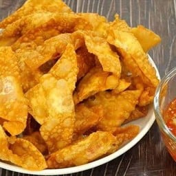 เกี๊ยวห่อไข่นกกระทา