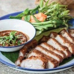 หมูหมักมะแขว่น 腌猪肉配麻椒