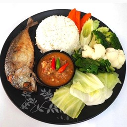 ข้าวน้ำพริกปลาทู+ ปลาทู