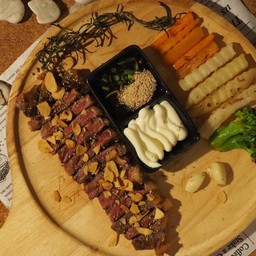 สเต๊กเนื้อ The Hidden