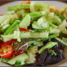 ส้มตำ แตง