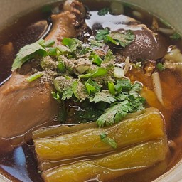 เกาเหลาไก่