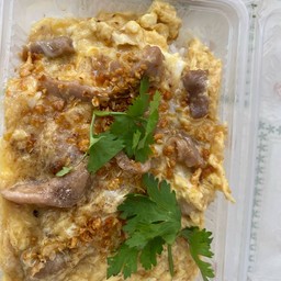 ข้าว-ไข่ข้นหมูกระเทียม