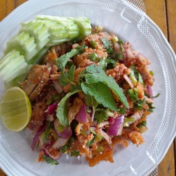 ยำไก่แซบ