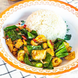 ผัดคะน้าราดข้าว.