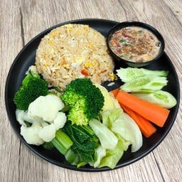 ข้าวผัดน้ำพริกกะปิ เลือกท๊อปปิ้งด้วยจ้า