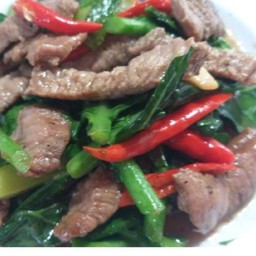 คะน้าเนื้อน้ำมันหอย