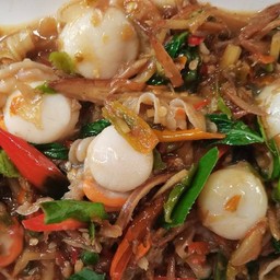 ผัดฉ่าหอยเชลล์(ราดข้าว)