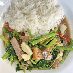 ข้าวราดบุ้งหมูกรอบ