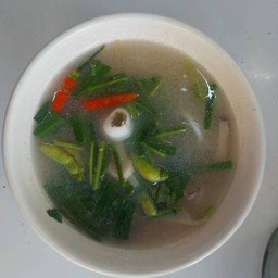 ต้มยำปลาหมึกน้ำใส