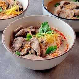 ข้าวต้มต้มยำตับล้วน