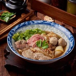 A6 เกาเหลารวมเนื้อ