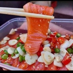 แซลมอนดองซีอิ๋ว