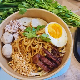 หมาล่า  ก๋วยเตี๋ยวแห้ง (เลือกเส้นได้)