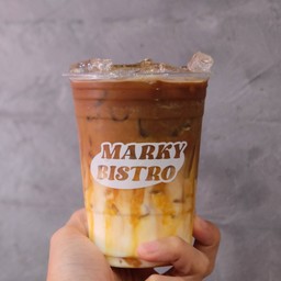 Iced Caramel Macchiato