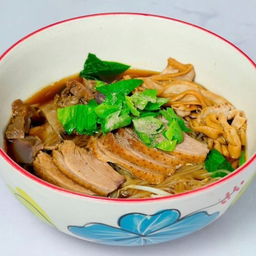ก๋วยเตี๋ยวเป็ดพะโล้
