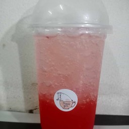 สตอเบอร์รี่โซดา