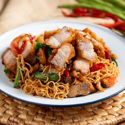 มาม่าขี้เมาหมูกรอบ