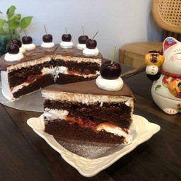 BLACK FOREST CAKE