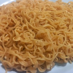 มาม่าลวกสุก