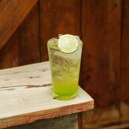 แอปเปิ้ลเขียวโซดา(Green Apple Sparkling)