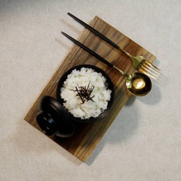 ข้าวญี่ปุ่น (Akitakomachi Rice)