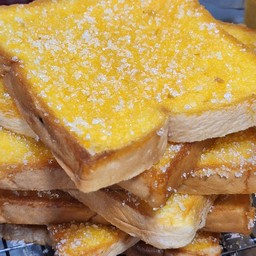 ขนมปังปิ้งแผ่น