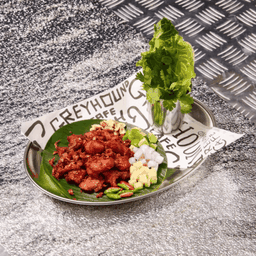 แหนมกระดูกหมูทอด