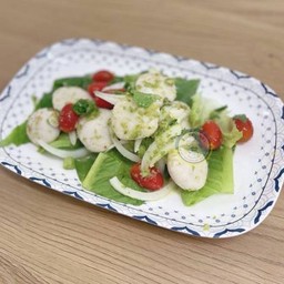 ยำลูกชิ้น (มะนาวสด)