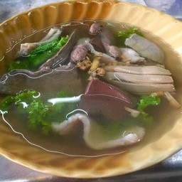 เกาเหลาเลือดหมู