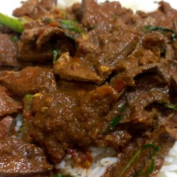 ข้าวพริกแกงตับ