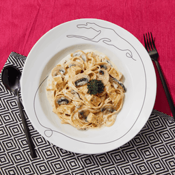 เฟตตูชินี่ครีมเห็ด (V)