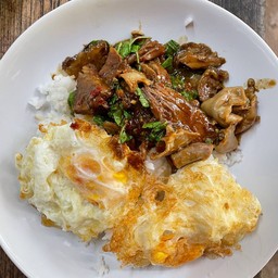 กระเพราเนื้อ