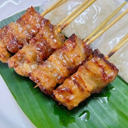 หมูปิ้ง น้องกันต์