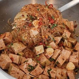 ลาบวุ้นเส้นหมูยอ