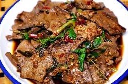 กระเพราตับ กับข้าว